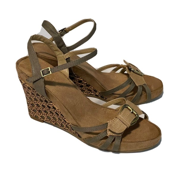 olive green wedge heels